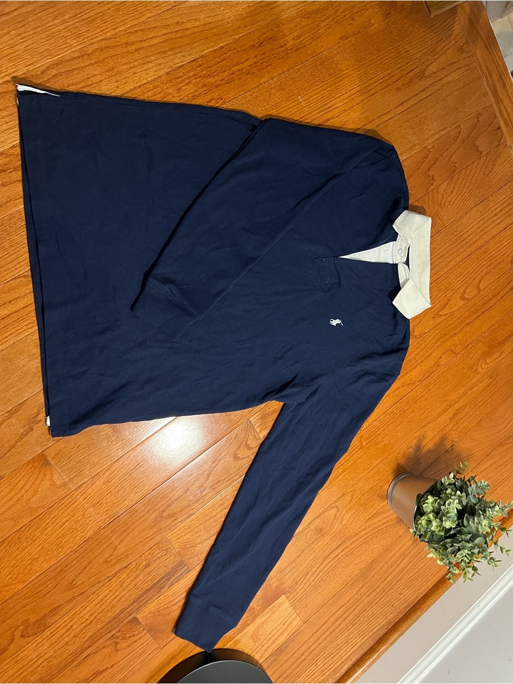 Polo Ralph Lauren Navy Crewneck Sweater with White Contrast Collar